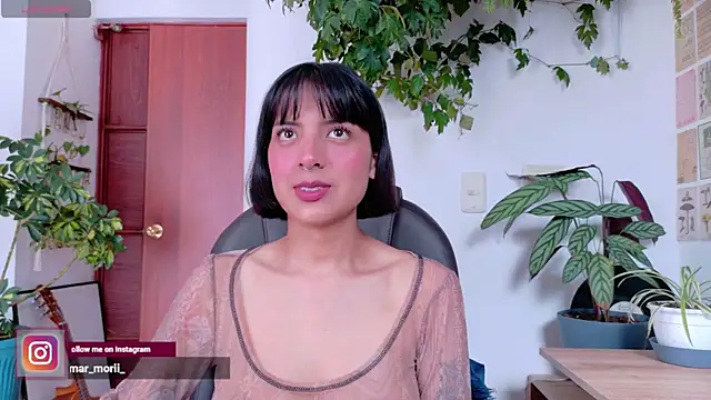 Yeriawaddell  online show from 01/09/26, 07:43