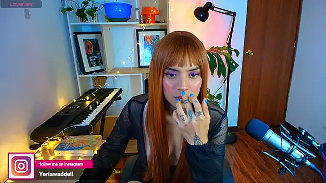 Snapshot of Yeriawaddell_ chatting on 02/14/25, 12:30 Yeriawaddell online show from 02/14/25, 12:30