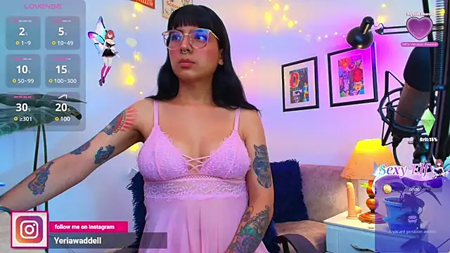 Snapshot of Yeriawaddell_ chatting on 03/14/25, 04:09 Yeriawaddell online show from 03/14/25, 04:09