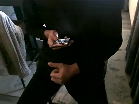 hornyman18cm39 online show from 01/14/25, 01:06