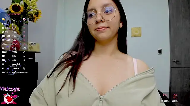 Valery7rose  online show from 09/28/25, 10:50