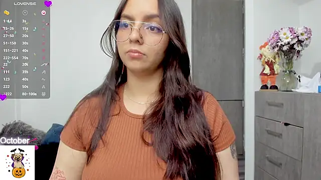 Valery7rose  online show from 10/26/25, 10:21