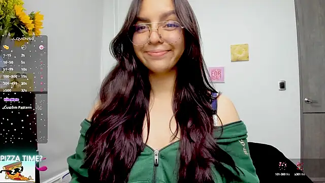 Valery7rose  online show from 09/18/25, 09:40