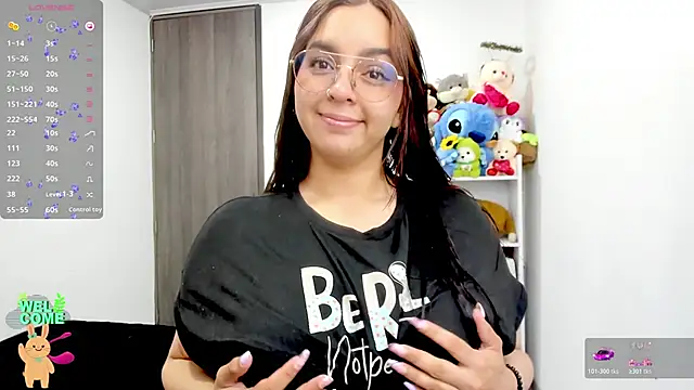 Valery7rose  online show from 04/14/26, 03:06