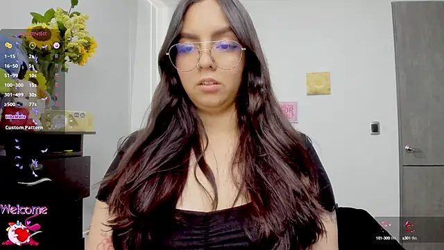 Valery7rose  online show from 09/26/25, 08:38