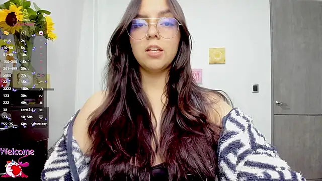 Valery7rose  online show from 09/24/25, 09:43