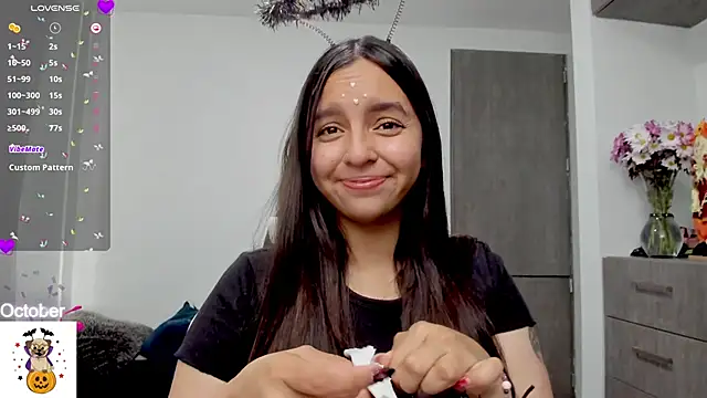 Valery7rose  online show from 10/19/25, 03:37