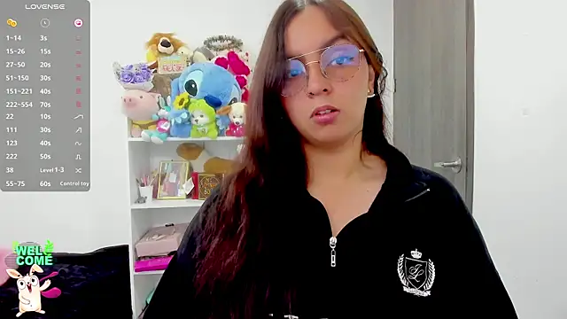 Snapshot of Valery7rose_ chatting on 06/10/26, 03:35 Valery7rose online show from 06/10/26, 03:35