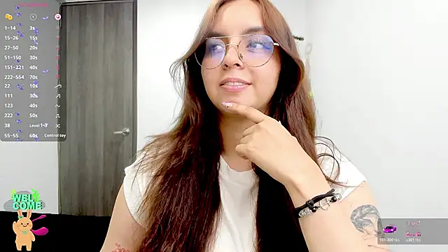 Valery7rose  online show from 04/15/26, 03:12