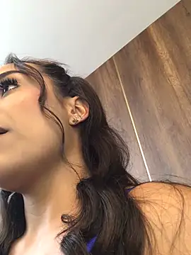 Snapshot of JuanaSimons chatting on 03/12/25, 11:12 JuanaSimons online show from 03/12/25, 11:12