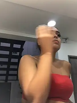 Snapshot of JuanaSimons chatting on 03/14/25, 10:05 JuanaSimons online show from 03/14/25, 10:05