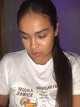 JuanaSimons online show from 11/05/25, 01:52