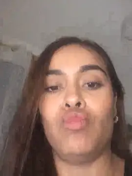 Snapshot of JuanaSimons chatting on 09/27/25, 01:12 JuanaSimons online show from 09/27/25, 01:12