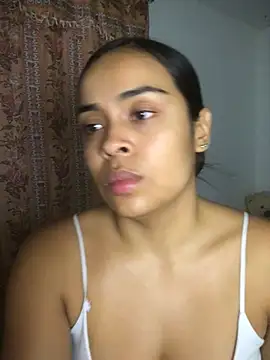 JuanaSimons online show from 03/08/26, 01:55