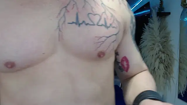 Snapshot of Angel_bran chatting on 05/02/26, 01:38 Angel bran online show from 05/02/26, 01:38