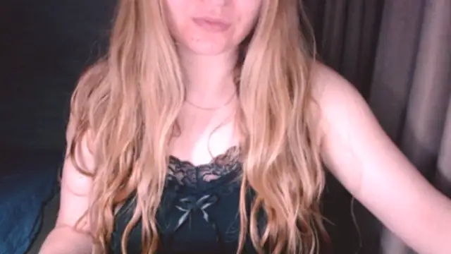 Snapshot of fiona_cute_2 chatting on 05/10/26, 07:49 fiona cute 2 online show from 05/10/26, 07:49