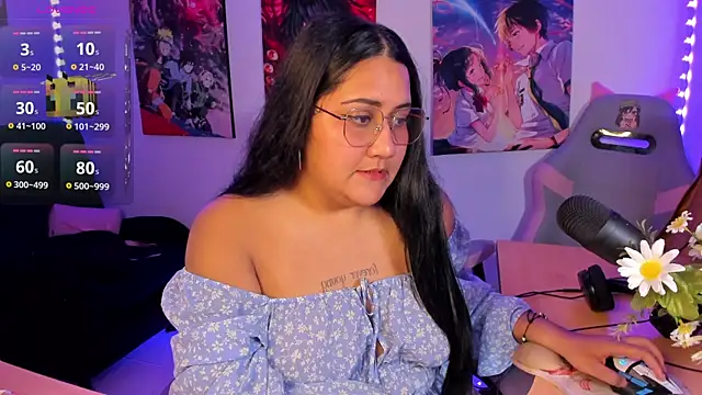 Snapshot of haru_u2 chatting on 12/21/25, 01:08 haru u2 online show from 12/21/25, 01:08