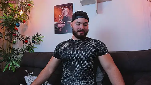 SebastianVilla  online show from 03/28/26, 11:06