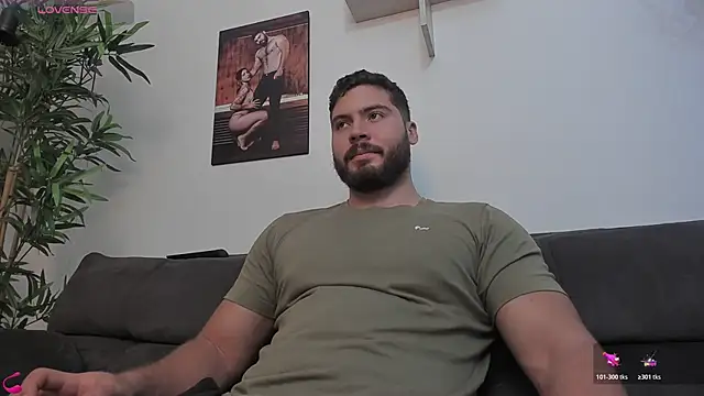 SebastianVilla  online show from 11/16/25, 09:08