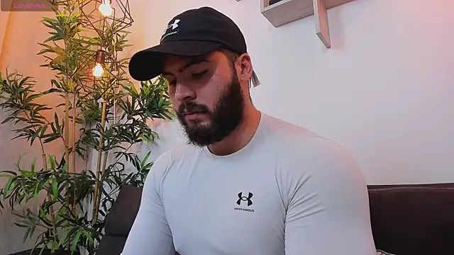 SebastianVilla  online show from 05/01/26, 10:59