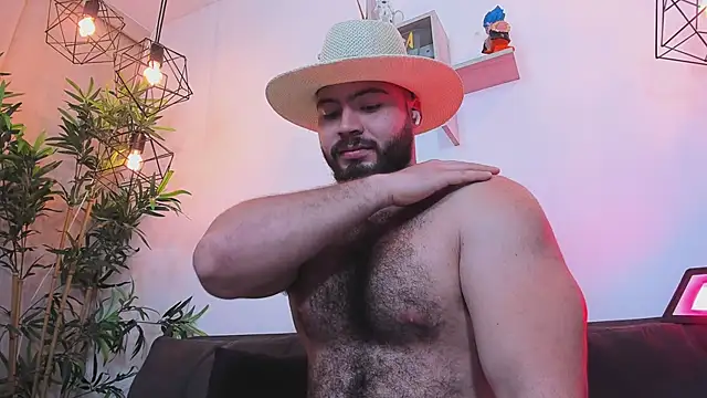 Snapshot of SebastianVilla_ chatting on 06/14/26, 07:59 SebastianVilla online show from 06/14/26, 07:59