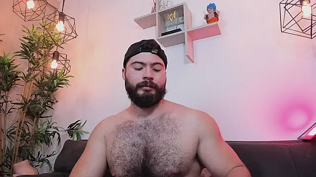 SebastianVilla  online show from 05/27/26, 07:32