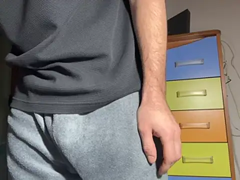 Snapshot of Drogon1000 chatting on 02/26/26, 03:01 Drogon1000 online show from 02/26/26, 03:01