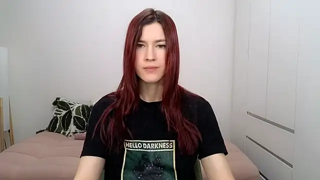 AliciaNewell online show from 12/20/25, 05:10