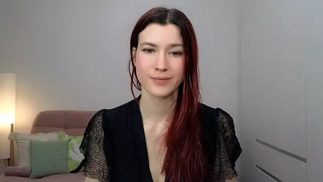 AliciaNewell online show from 11/28/25, 03:34