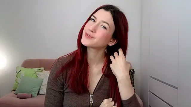 AliciaNewell online show from 11/11/25, 08:53