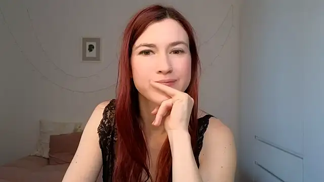 AliciaNewell online show from 04/22/26, 07:15