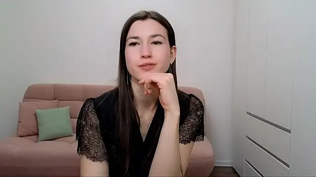 AliciaNewell online show from 02/11/25, 12:47