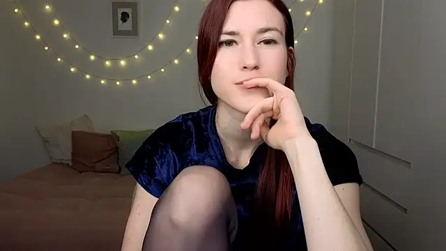 AliciaNewell online show from 04/03/26, 05:08