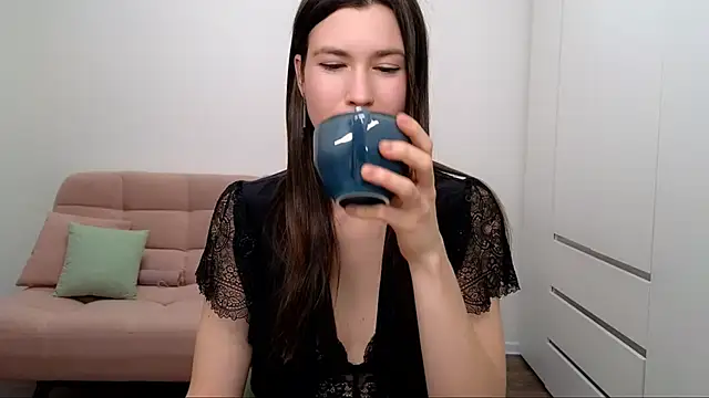 AliciaNewell online show from 02/17/25, 03:00