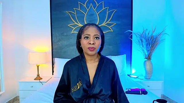AlisonTravis online show from 05/07/26, 03:11