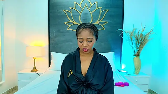 AlisonTravis online show from 05/08/26, 03:21