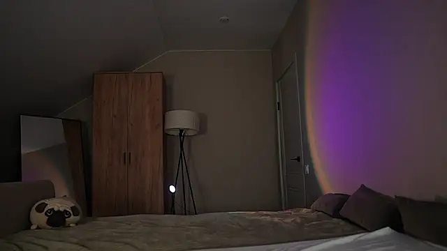 VikkiLustfull online show from 10/26/25, 12:49