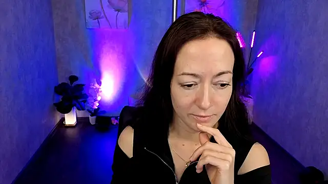 Snapshot of kimberlyray777 chatting on 02/20/25, 03:19 kimberlyray777 online show from 02/20/25, 03:19