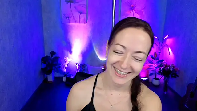 Snapshot of kimberlyray777 chatting on 03/08/25, 11:37 kimberlyray777 online show from 03/08/25, 11:37