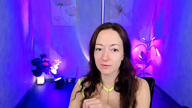 Snapshot of kimberlyray777 chatting on 03/18/25, 09:56 kimberlyray777 online show from 03/18/25, 09:56