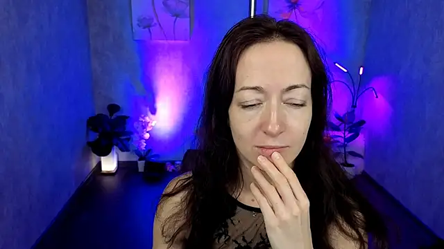 Snapshot of kimberlyray777 chatting on 03/03/25, 09:34 kimberlyray777 online show from 03/03/25, 09:34