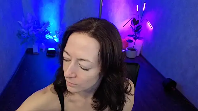 kimberlyray777 online show from 11/02/25, 09:25