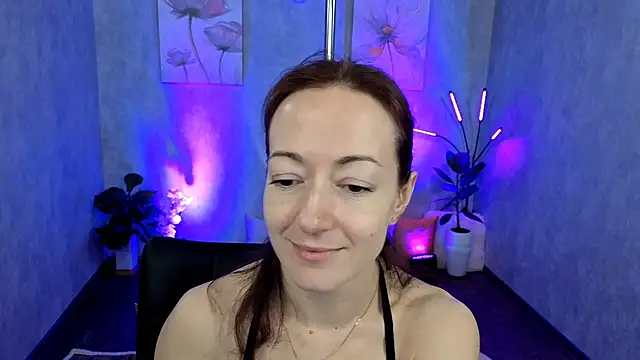 Snapshot of kimberlyray777 chatting on 02/09/25, 01:14 kimberlyray777 online show from 02/09/25, 01:14