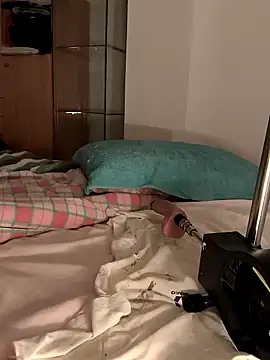 parejamlga58 online show from 12/02/25, 10:55