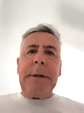 parejamlga58 online show from 10/02/25, 10:40