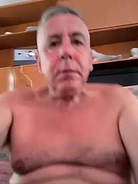 parejamlga58 online show from 10/26/25, 03:12