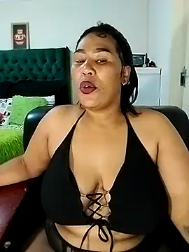 KINKYTEE20 online show from 12/03/25, 07:57