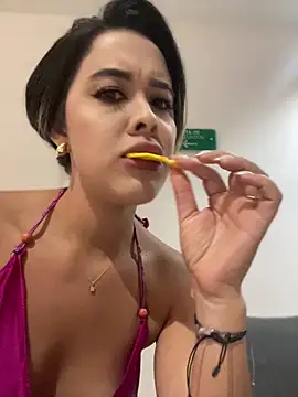 Emilia Bakerr online show from 03/18/25, 06:39