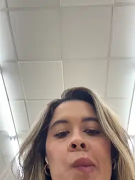 Emilia Bakerr online show from 05/22/26, 06:28