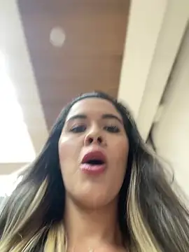 Emilia Bakerr online show from 03/05/25, 06:45